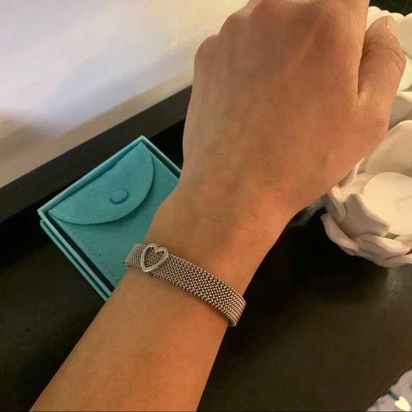Tiffany & Co Mesh Somerset Bracelet w Heart Charm - Picture 4 of 6